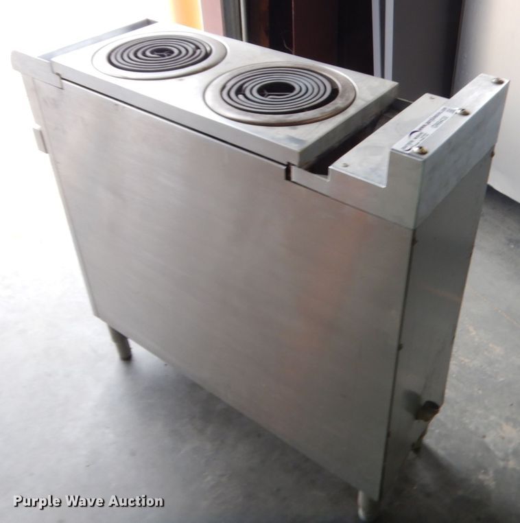 image for item GN9438 General Electric CP450 double burner stove