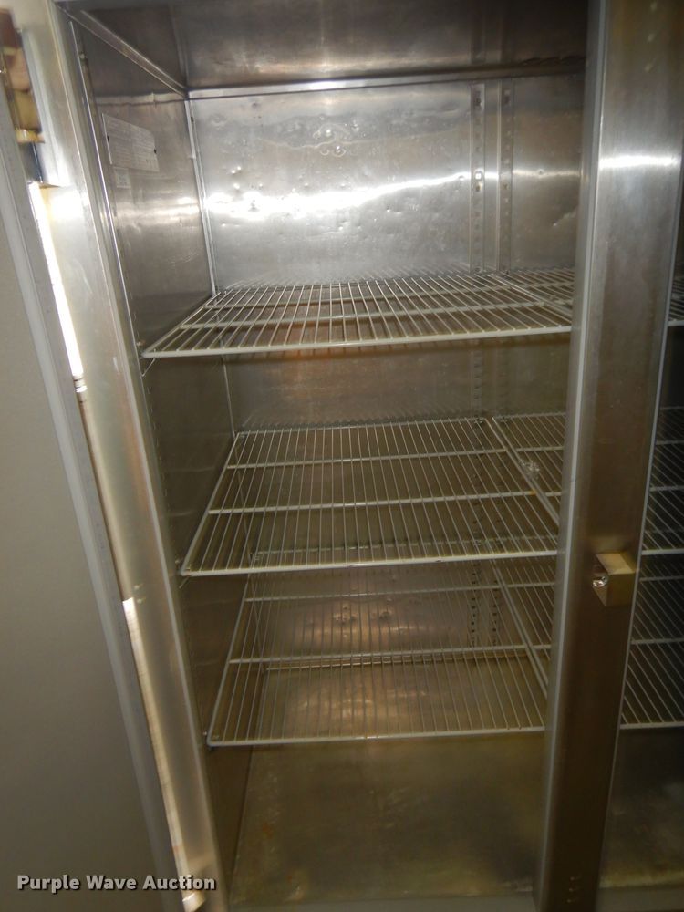 image for item GN9441 Victory VF-3 refrigerator/freezer