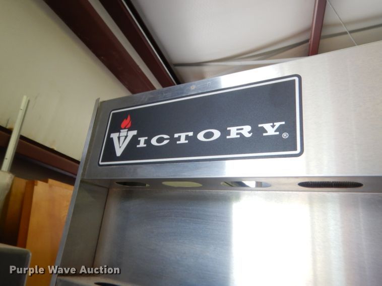 image for item GN9442 Victory VR-3 refrigerator/freezer