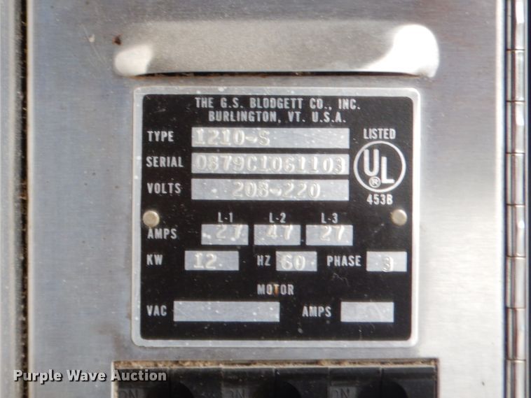 image for item GN9443 Blodgett 1210-S convection oven