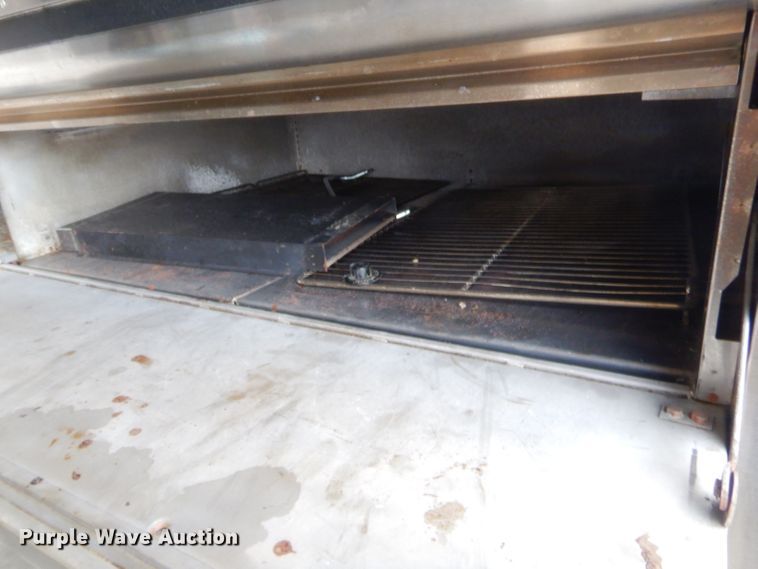 image for item GN9443 Blodgett 1210-S convection oven