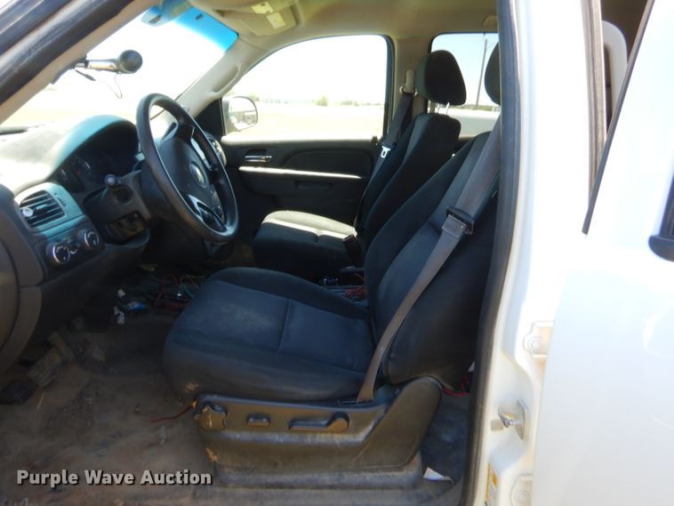 image for item GN9458 2014 Chevrolet Tahoe Police  SUV