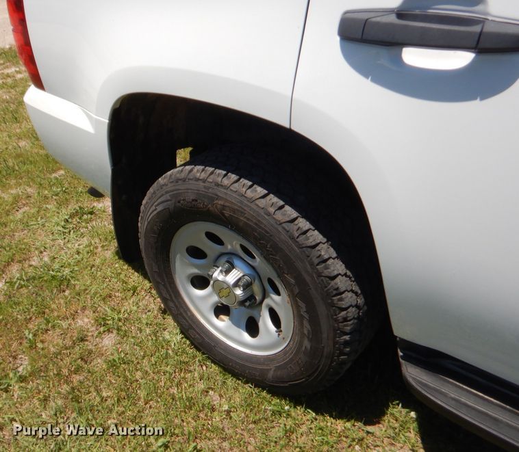 image for item GN9458 2014 Chevrolet Tahoe Police  SUV