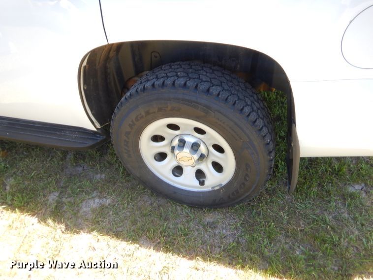 image for item GN9458 2014 Chevrolet Tahoe Police  SUV