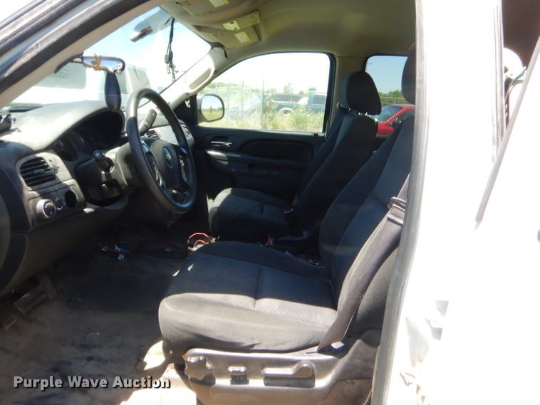 image for item GN9459 2014 Chevrolet Tahoe Police  SUV