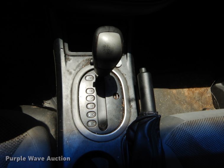 image for item GN9461 2005 Ford Escape XLT  SUV