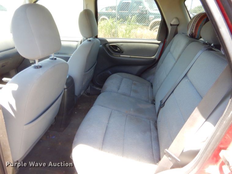 image for item GN9461 2005 Ford Escape XLT  SUV