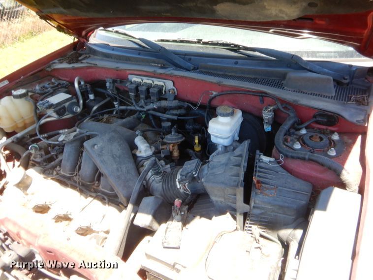 image for item GN9461 2005 Ford Escape XLT  SUV