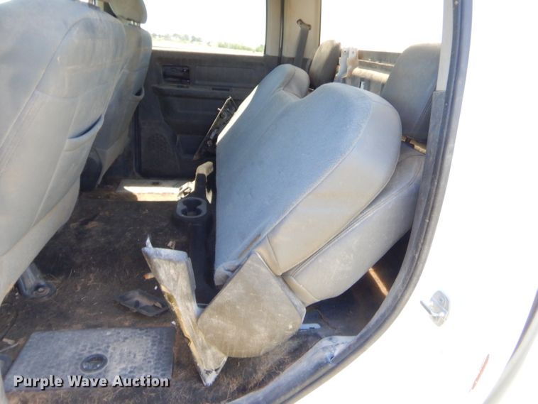 image for item GN9462 2015 Dodge Ram 1500  Crew Cab pickup truck