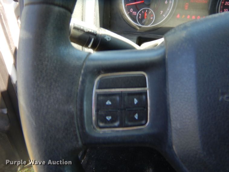 image for item GN9462 2015 Dodge Ram 1500  Crew Cab pickup truck