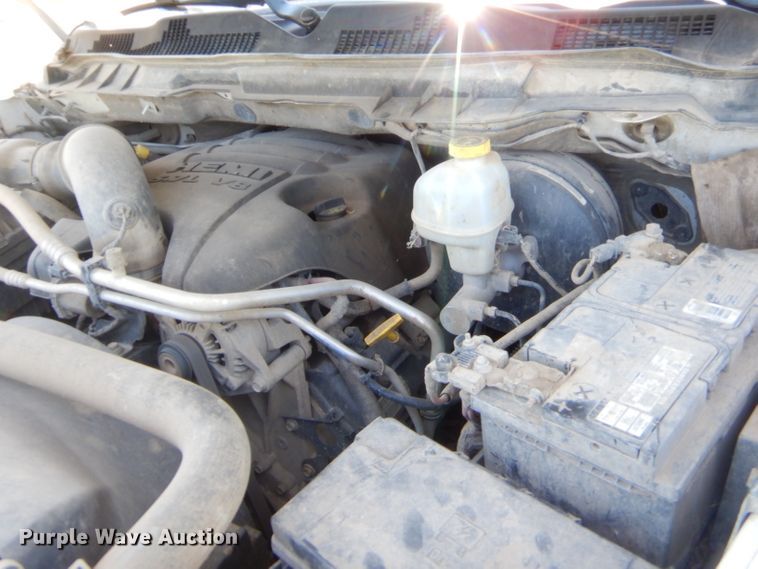 image for item GN9462 2015 Dodge Ram 1500  Crew Cab pickup truck