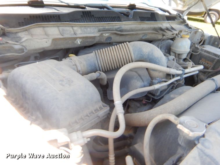 image for item GN9462 2015 Dodge Ram 1500  Crew Cab pickup truck