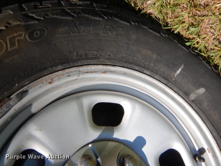 image for item GN9462 2015 Dodge Ram 1500  Crew Cab pickup truck