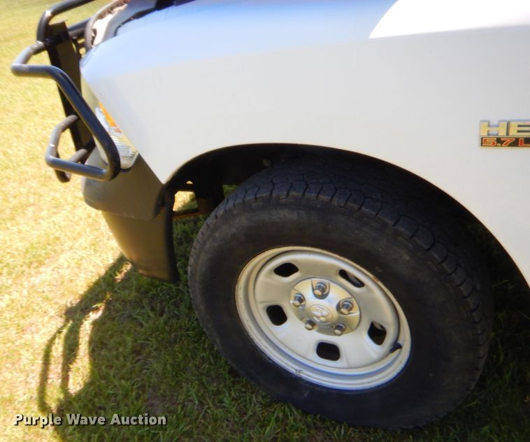 image for item GN9462 2015 Dodge Ram 1500  Crew Cab pickup truck