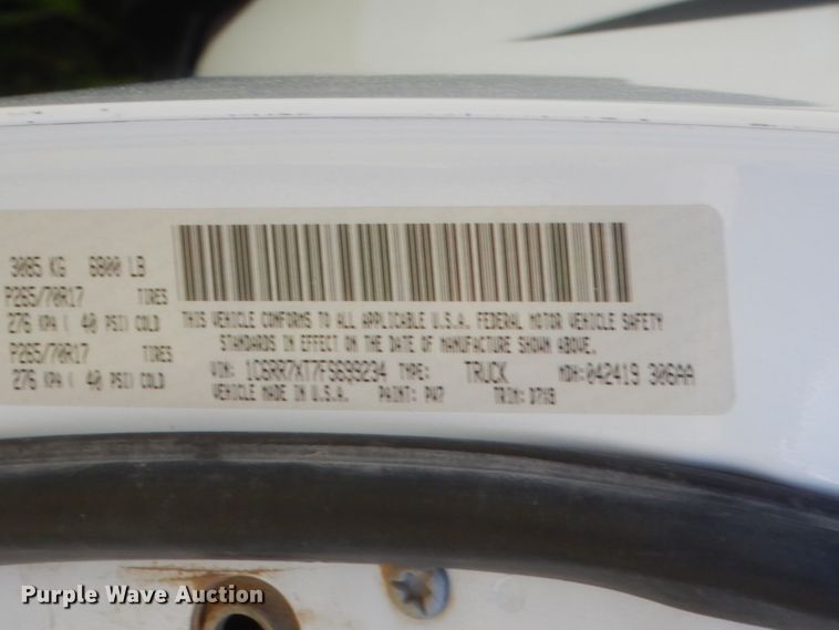 image for item GN9462 2015 Dodge Ram 1500  Crew Cab pickup truck