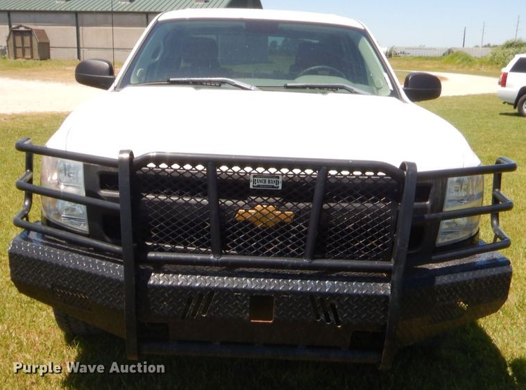 image for item GN9463 2012 Chevrolet Silverado 1500  Crew Cab pickup truck