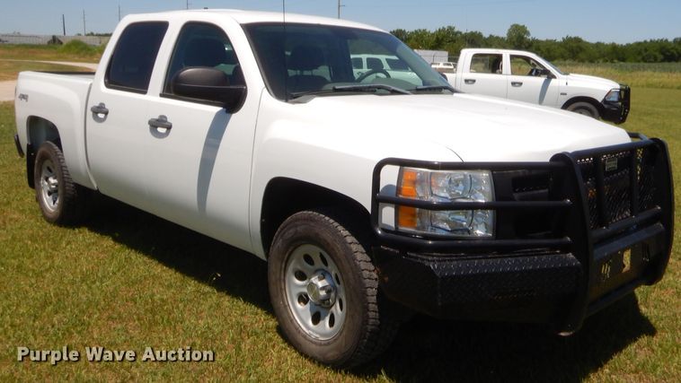 image for item GN9463 2012 Chevrolet Silverado 1500  Crew Cab pickup truck