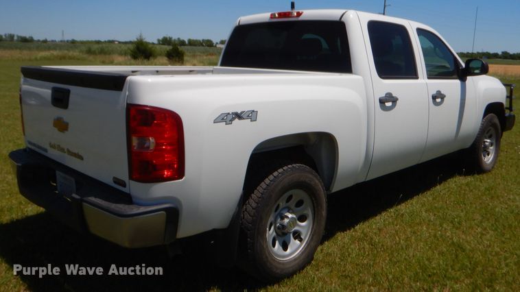 image for item GN9463 2012 Chevrolet Silverado 1500  Crew Cab pickup truck