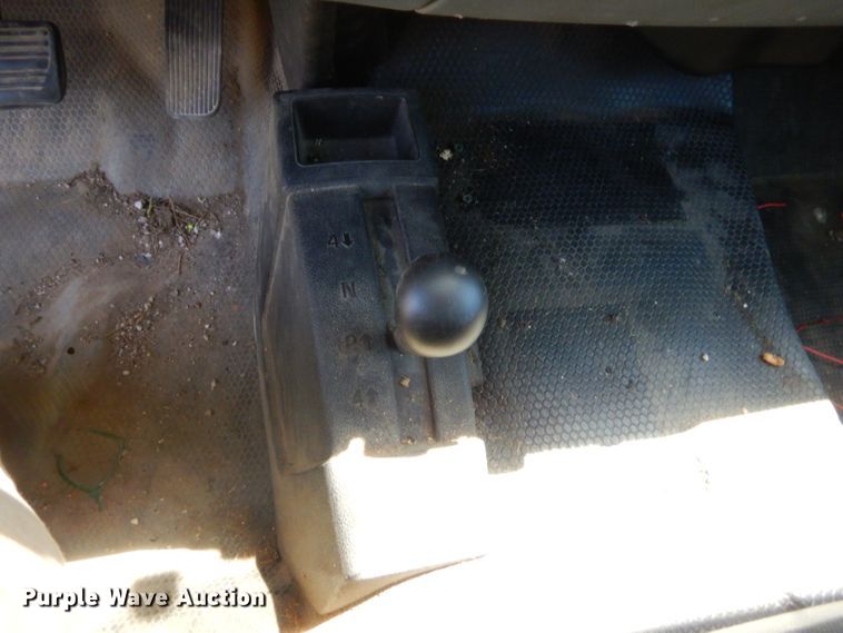 image for item GN9463 2012 Chevrolet Silverado 1500  Crew Cab pickup truck