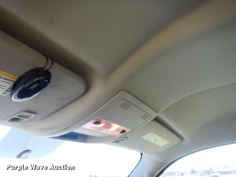 image for item GN9463 2012 Chevrolet Silverado 1500  Crew Cab pickup truck