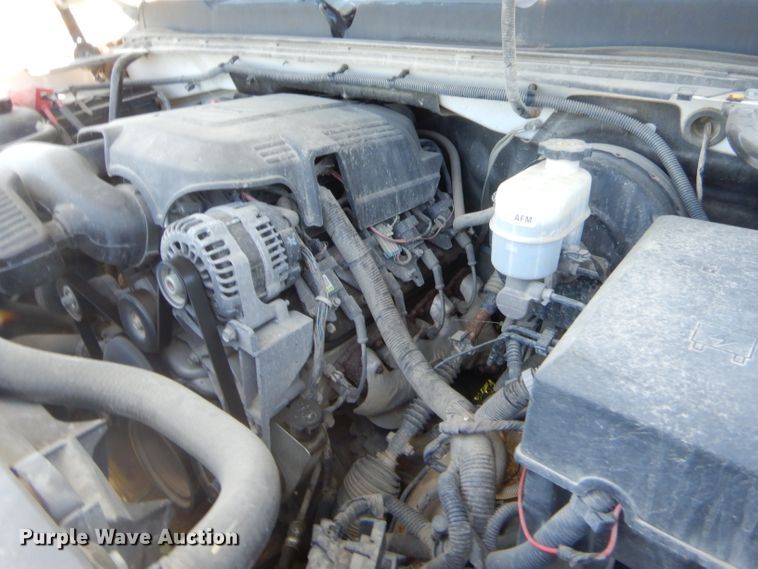 image for item GN9463 2012 Chevrolet Silverado 1500  Crew Cab pickup truck