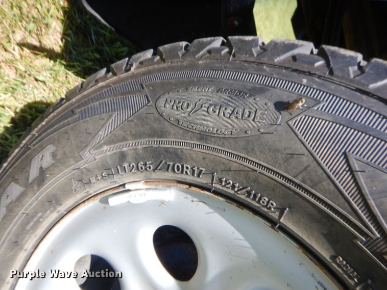 image for item GN9463 2012 Chevrolet Silverado 1500  Crew Cab pickup truck