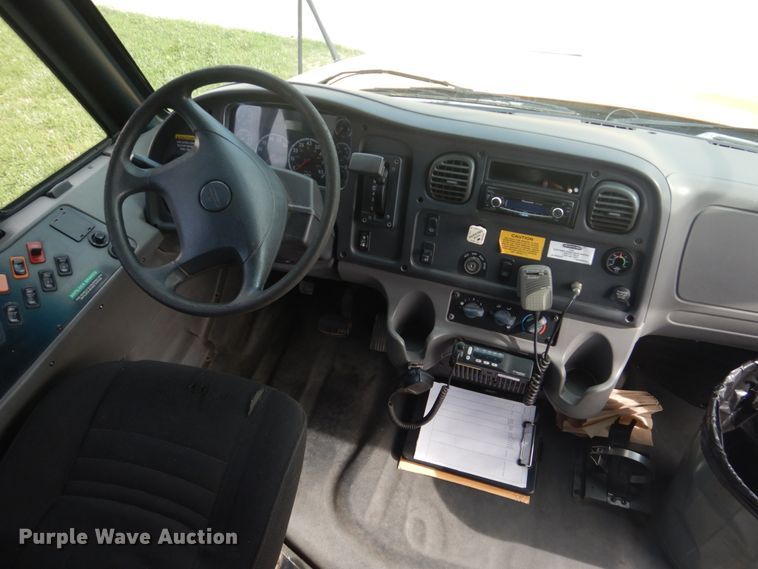 image for item GO9201 2008 Freightliner Saf-T-Liner C2  Thomas school bus