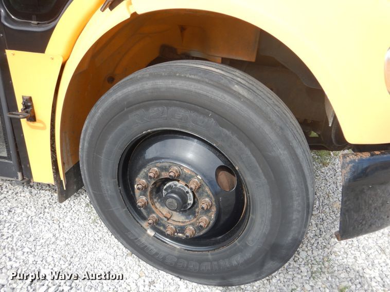 image for item GO9201 2008 Freightliner Saf-T-Liner C2  Thomas school bus