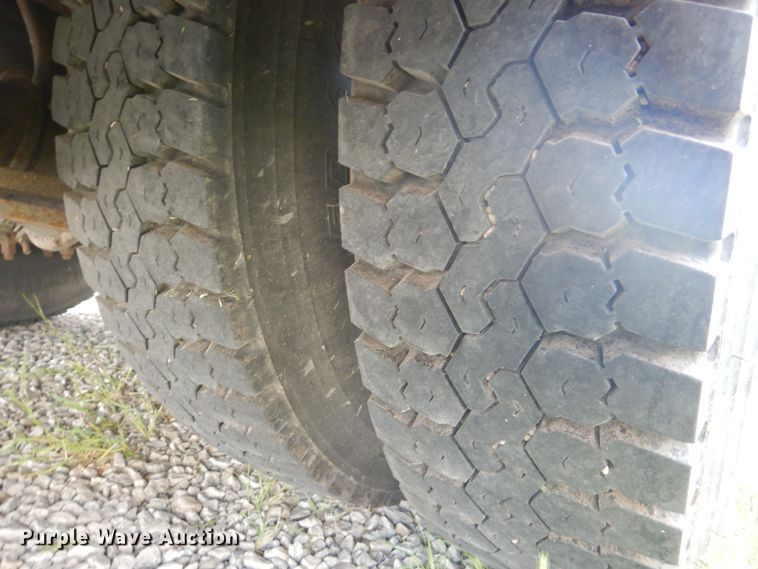 image for item GO9201 2008 Freightliner Saf-T-Liner C2  Thomas school bus