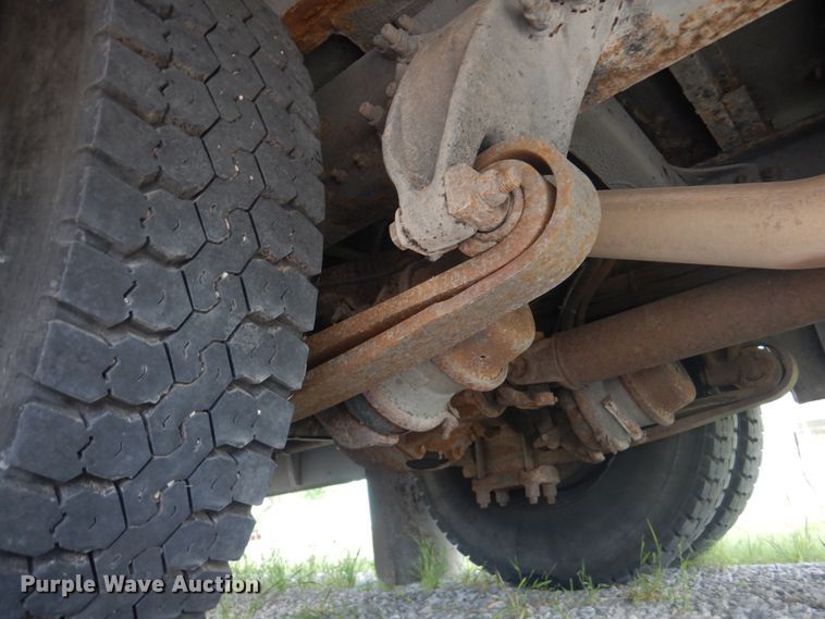 image for item GO9201 2008 Freightliner Saf-T-Liner C2  Thomas school bus