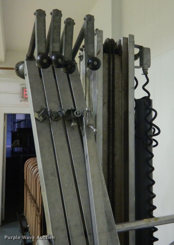 image for item GO9203 Genie PLC30DC  vertical lift