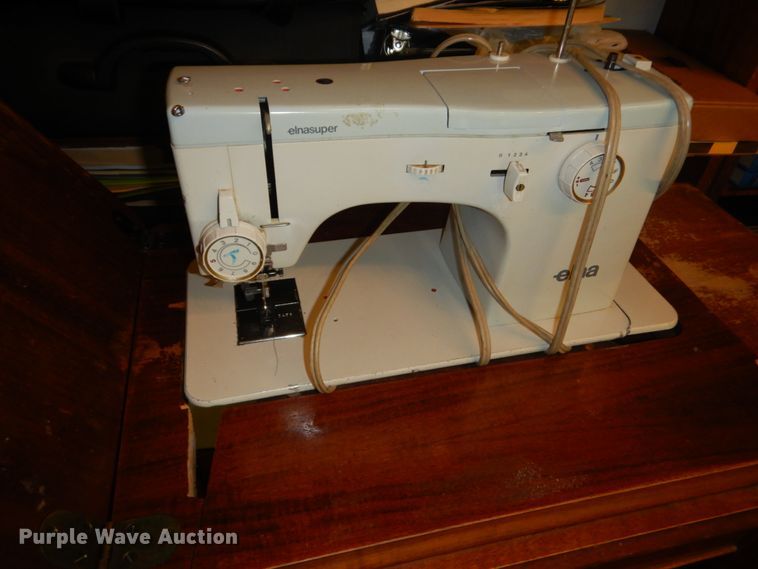 image for item GO9205 (7) Elna sewing machines