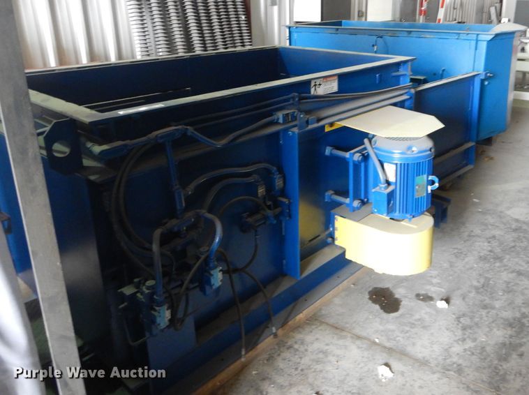 image for item GO9546 American cardboard baler fluffer