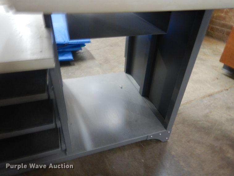 image for item GO9784 Workstation