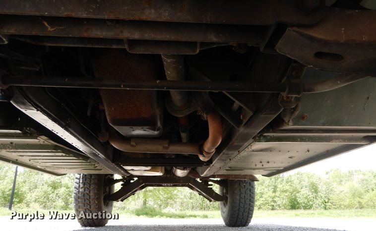 image for item GU9979 1990 Am General M998  Humvee SUV