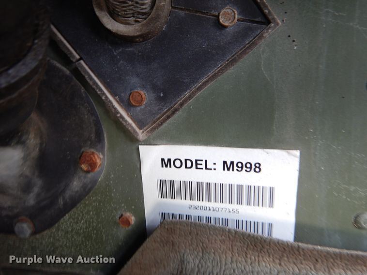 image for item GU9979 1990 Am General M998  Humvee SUV