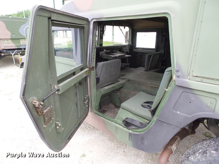 image for item GX9087 1992 Am General M998  SUV