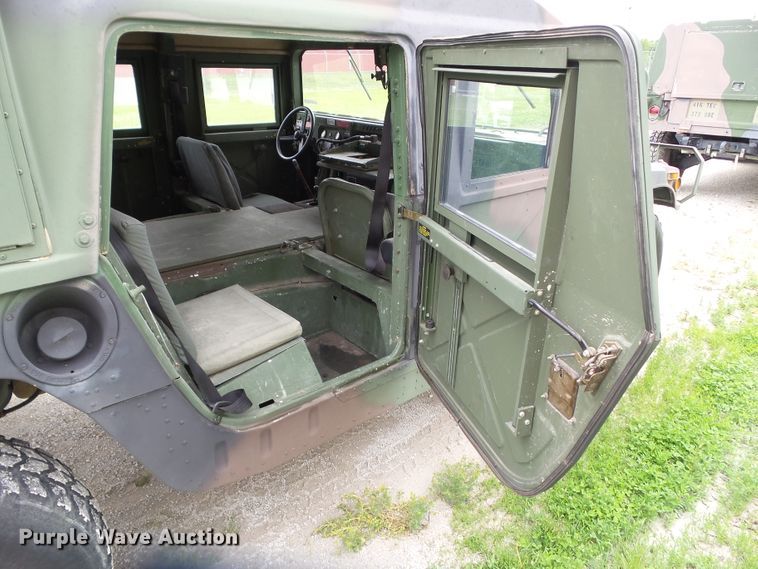 image for item GX9087 1992 Am General M998  SUV