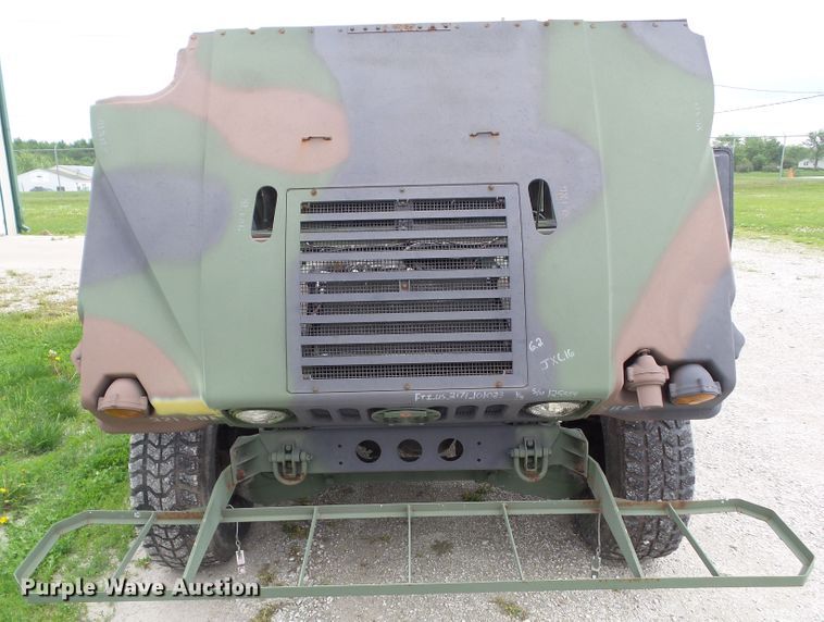 image for item GX9087 1992 Am General M998  SUV