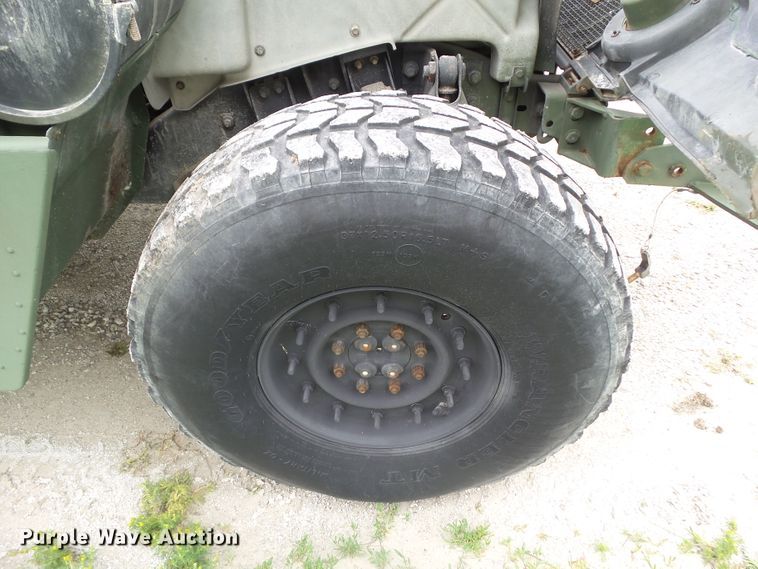 image for item GX9087 1992 Am General M998  SUV