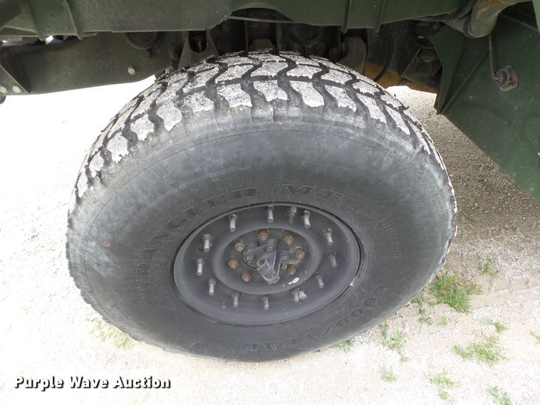 image for item GX9087 1992 Am General M998  SUV