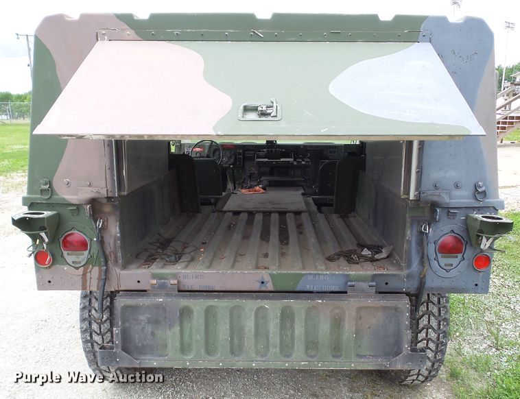 image for item GX9088 1989 Am General M998  SUV