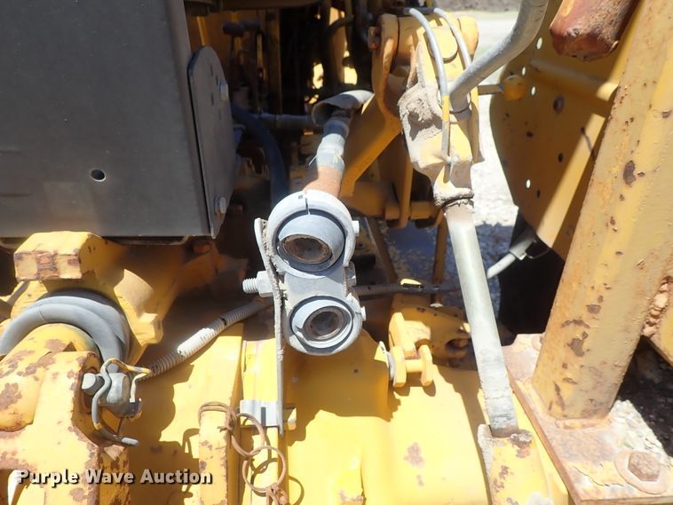 image for item GX9587 1985 Massey-Ferguson 40B  tractor