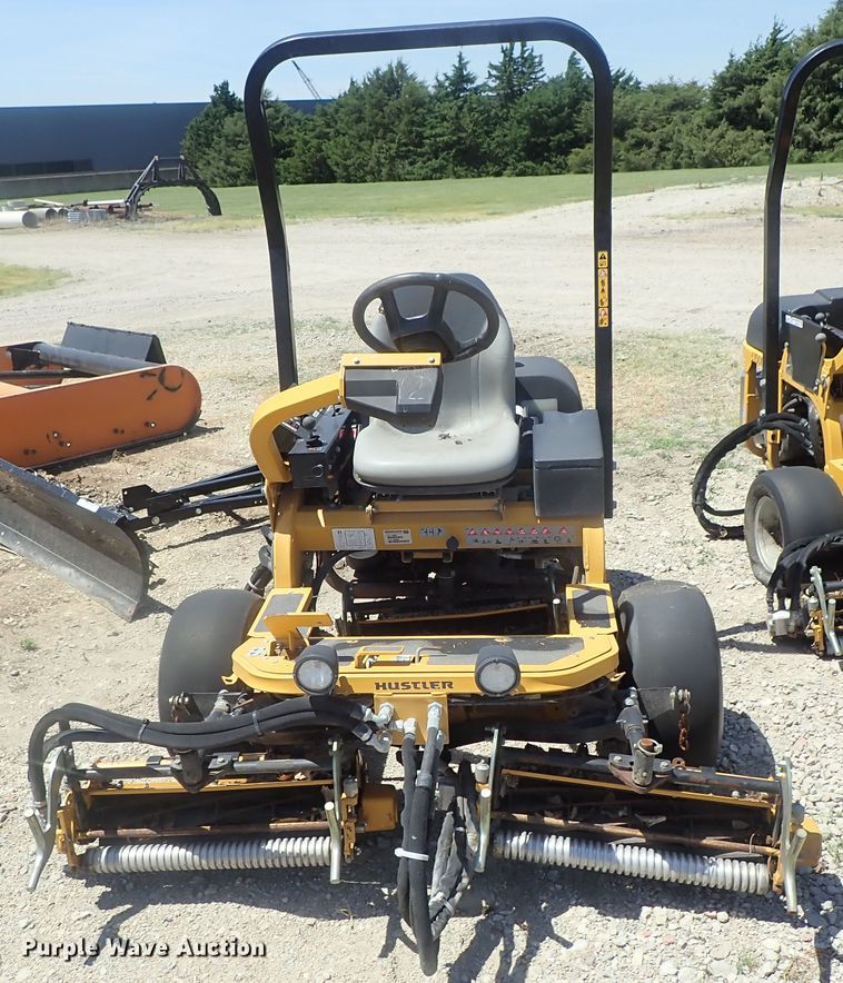 image for item GX9594 Hustler 1500 greensmower