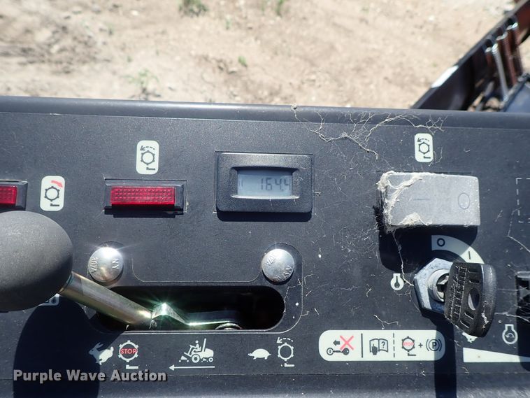 image for item GX9594 Hustler 1500 greensmower