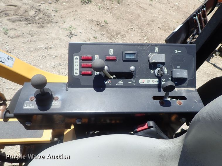 image for item GX9594 Hustler 1500 greensmower