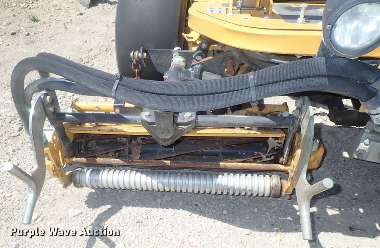 image for item GX9594 Hustler 1500 greensmower