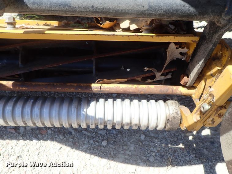 image for item GX9594 Hustler 1500 greensmower