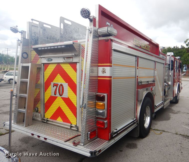 image for item GY9836 1998 Emergency One pumper fire truck
