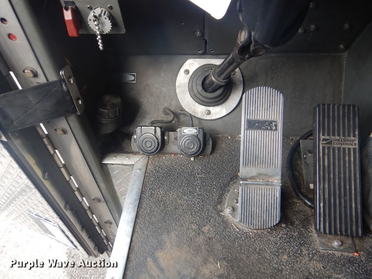 image for item GY9836 1998 Emergency One pumper fire truck